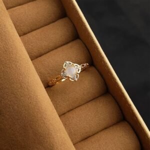 Vintage Luxury Zircon Women Ring | Holiday Dating Ornament | Niche Court‑Style Index Finger Band