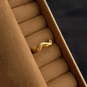 Noble Niche Zircon Index Ring | Christmas Daily Ornament | Retro Court‑Style Elegant Women Finger Ring